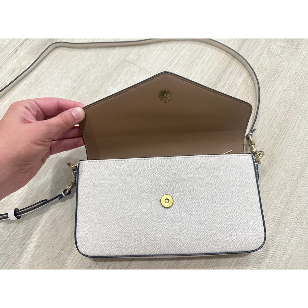 Coach Wyn Crossbody Chalk White Crossgrain Leather Bag C8439 Envelope Clutch - Picture 4 of 13